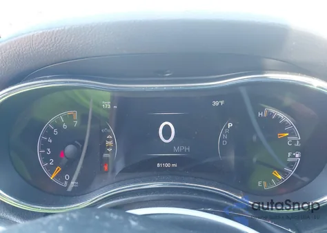 2021 Jeep Grand Cherokee Limited 4X4 z USA, uszkodzony, nr VIN 1C4RJFBG5MC794760